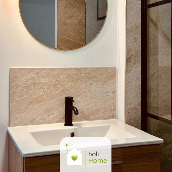 H8-2 Parenthese Du Val Nancon Apartment ฟูแฌร์ ภายนอก รูปภาพ